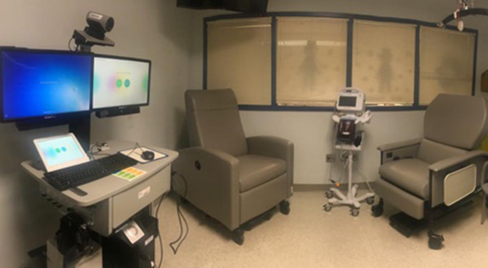 Picture of a clinic room.