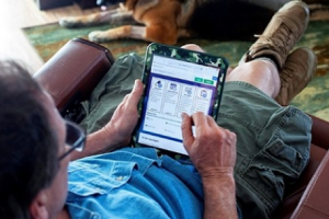 Veteran on a tablet